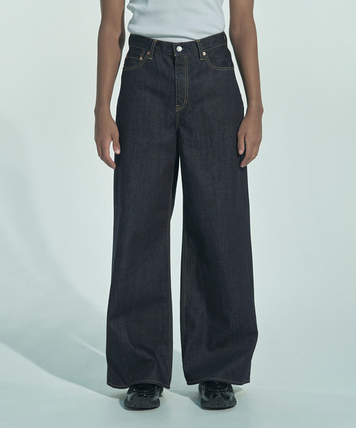 VICTIM（ヴィクティム）の「VICTIM ヴィクティム / OW WIDE DENIM PANTS HAGUNコラボレーションワンウォッシュデニムパンツ バギーデニム / VTM-25-P-103-01（デニムパンツ・メンズ・ブルー・3/2/1/4）」の2枚目の写真