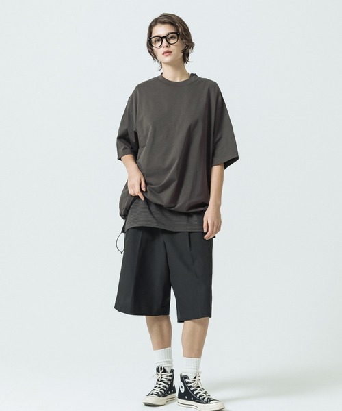 SLICK(スリック)の「【SLICK/スリック】30/2 Compact Yarn Drawstring T-shirt/コンパクトヤーンドローストリングTシャツ/オーバーサイズ シルエット(Tシャツ/カットソー・メンズ・ホワイト/ラベンダー/ブラック/ブラウン・1/3/2)」の5枚目の写真