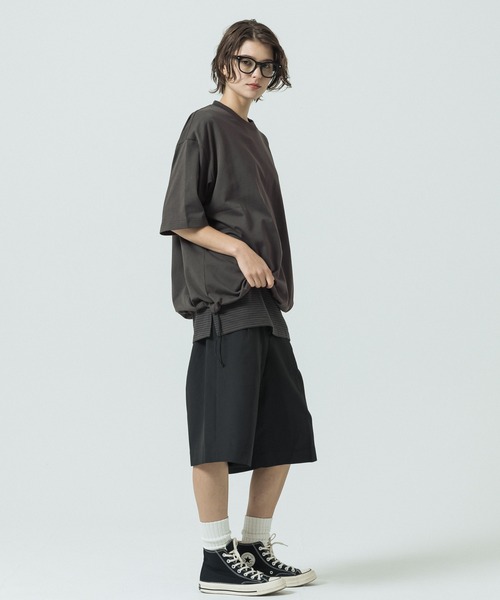 SLICK(スリック)の「【SLICK/スリック】30/2 Compact Yarn Drawstring T-shirt/コンパクトヤーンドローストリングTシャツ/オーバーサイズ シルエット(Tシャツ/カットソー・メンズ・ホワイト/ラベンダー/ブラック/ブラウン・1/3/2)」の7枚目の写真