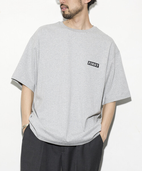 Firsthand(ファーストハンド)の「Firsthand/ファーストハンド 6オンス フロントロゴ 刺繍 クルーネックTシャツ / バックプリントTシャツ PRINT LEFT CHEST EMBROIDERY BOX FIRST(Tシャツ/カットソー・メンズ・ブルーグレー/ブラック/グレー/チャコールグレー/ホワイト・LARGE/MEDIUM)」の18枚目の写真