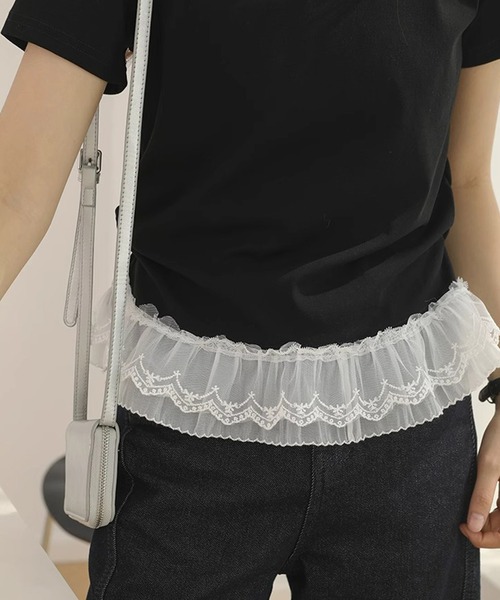 by LEGNA(バイレグナ)の「ドッキングペプラムTシャツ(Tシャツ/カットソー・レディース・ブラック/ホワイト・MEDIUM/LARGE)」の17枚目の写真