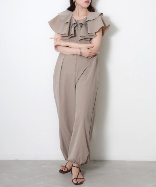 Riberry（リベリー）の「ラッシュガードフリルオールインワン（つなぎ/オールインワン・レディース・ブラック/グレイッシュベージュ/チャコールグレー・MEDIUM）」の10枚目の写真