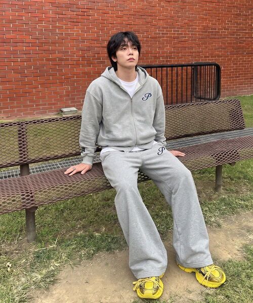 PHERMENON(フェルメノン)の「オーバーサイズPワイドスウェットパンツ - モカ(スウェットパンツ・メンズ・モカ・1/2)」の7枚目の写真
