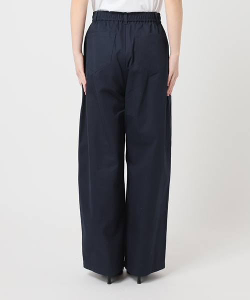 U by SPICK&SPAN(ユーバイスピックアンドスパン)の「《追加》ルーズタックチノパンツ(チノパンツ・レディース・カーキ/ベージュ/ネイビー・34/36/38)」の10枚目の写真