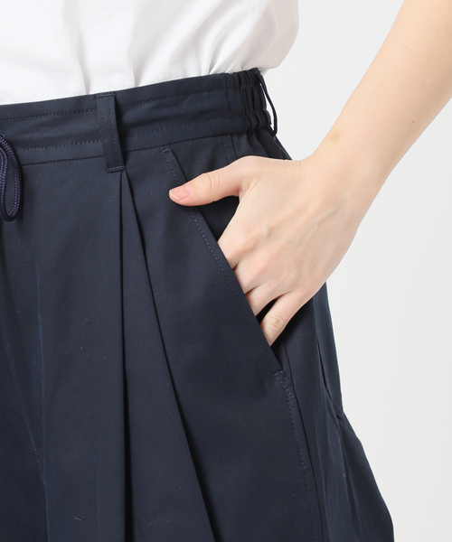 U by SPICK&SPAN(ユーバイスピックアンドスパン)の「《追加》ルーズタックチノパンツ(チノパンツ・レディース・カーキ/ベージュ/ネイビー・34/36/38)」の14枚目の写真
