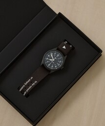 KEY TIMEZ（キータイムズ）の「【and wander】EXPEDISION NORTH FIELD POST SOLAR（アナログ腕時計）」