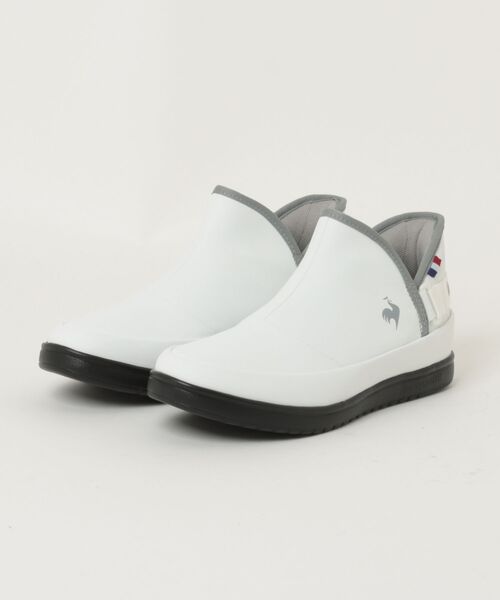 le coq sportif(ルコックスポルティフ)の「le coq sportif ルコックスポルティフ 【サッと履ける】LCS ALMA AC R SI 防水 軽量 レディースシューズ(LCSアルマACレインSI)(レインシューズ・レディース・ホワイト/ブラック・23.0cm/24.0cm/25.0cm)」の2枚目の写真