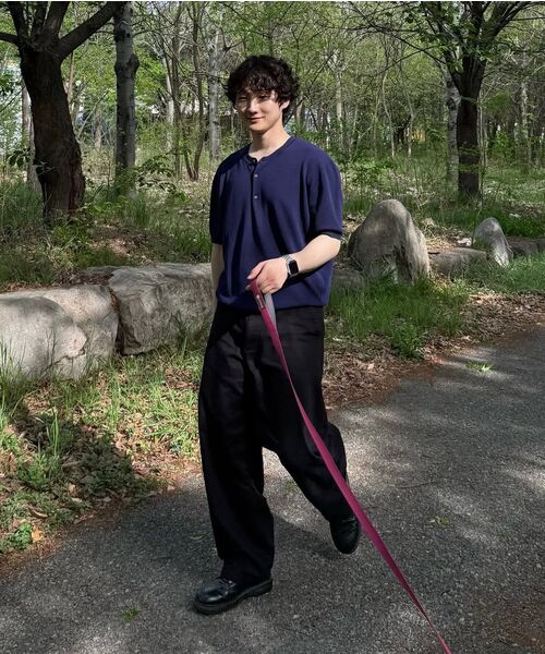 NONBLANK(ノンブランク)の「ヘンリーネックHSニット_PALE GREY(Tシャツ/カットソー・メンズ・グレー・MEDIUM/LARGE/X-LARGE)」の2枚目の写真
