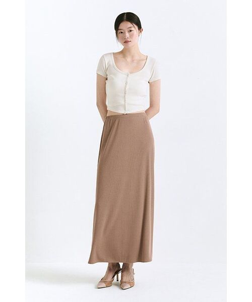 MUSINSA STANDARD WOMAN（ムシンサスタンダードウーマン）の「ウィメンズスリムクロップスクエアネックボタンTシャツ[クリーム]（Tシャツ/カットソー・レディース・その他・SMALL/MEDIUM/LARGE/X-SMALL）」の7枚目の写真