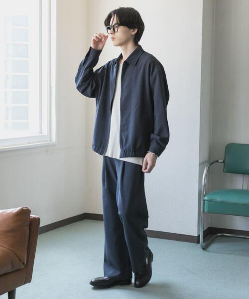 SENSE OF PLACE by URBAN RESEARCH(センスオブプレイスバイアーバンリサーチ)の「『UR TECH DRYLUXE』リネンライクジップブルゾン(ブルゾン・メンズ・ブラック/パープル/ネイビー・MEDIUM/LARGE)」の4枚目の写真
