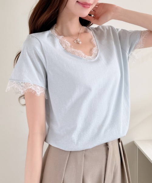 Ada.(エイダ)の「袖レース Vネック カットソー プルオーバー(Tシャツ/カットソー・レディース・イエロー/ブルー/ブラック/ホワイト・FREE)」の3枚目の写真