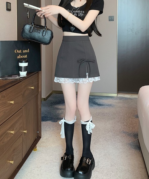Mejoul(メジュール)の「【2026春夏新作】【インパン付】無地&ドット スリットリボン裾レースミニスカート(スカート・レディース・ネイビー系/グレー/ホワイト系/ブラック・F)」の12枚目の写真