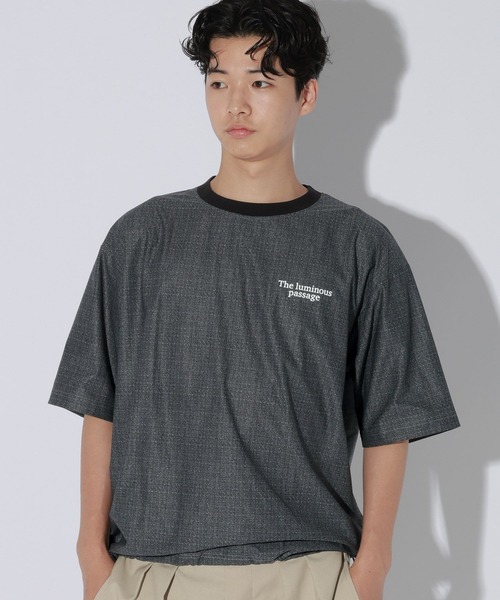 LAKOLE(ラコレ)の「コレカイテキTシャツ / 667260(Tシャツ/カットソー・メンズ・ボルドー/グレー/アイボリー/ブラック/チャコール・MEDIUM/LARGE/X-LARGE)」の4枚目の写真