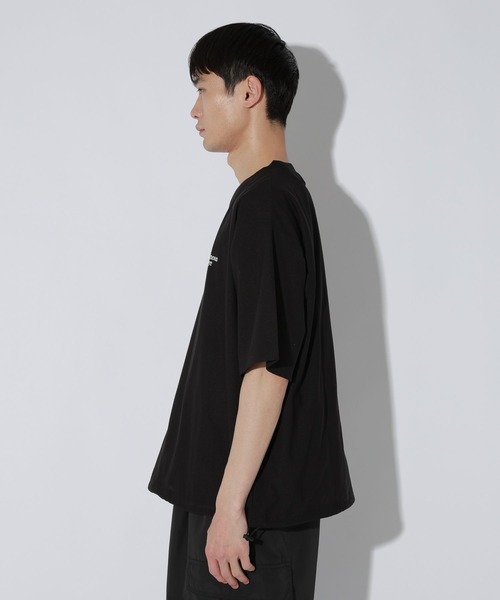 LAKOLE(ラコレ)の「コレカイテキTシャツ / 667260(Tシャツ/カットソー・メンズ・ボルドー/グレー/アイボリー/ブラック・MEDIUM/LARGE/X-LARGE)」の16枚目の写真