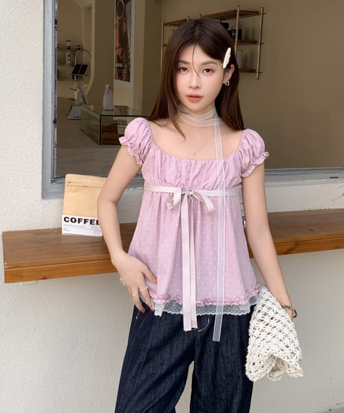 at12:03(アットイチニーゼロサン)の「2WAY レースチョーカー付き ギャザー オフショル ドット リボン ブラウス(シャツ/ブラウス・レディース・ホワイト/ブラック・FREE)」の5枚目の写真