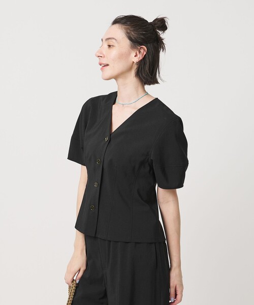 BEAUTY&YOUTH UNITED ARROWS(ビューティーアンドユースユナイテッドアローズ)の「カーブスリーブ Vネック ブラウス UVカット 防シワ ウォッシャブル(シャツ/ブラウス・レディース・ブラック/オフホワイト/ブラウン・FREE)」の11枚目の写真