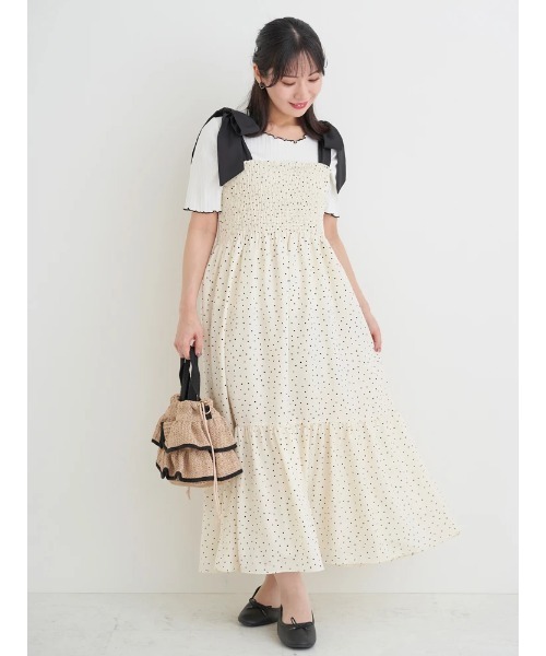 Bonjour Sagan（ボンジュールサガン）の「【大きいサイズ】シャーリングワンピース（花柄・ドット柄）（ワンピース・レディース・B/A・XX-LARGE/XXX-LARGE）」の2枚目の写真
