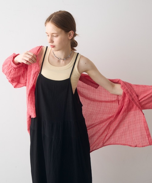 Crisp（クリスプ）の「airy sheer over shirt / エアリーシアーオーバーシャツ（シャツ/ブラウス・レディース・オレンジ/ベージュ/ピンク・FREE）」の3枚目の写真