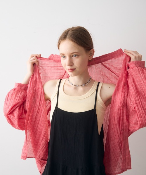 Crisp（クリスプ）の「airy sheer over shirt / エアリーシアーオーバーシャツ（シャツ/ブラウス・レディース・オレンジ/ベージュ/ピンク・FREE）」の16枚目の写真