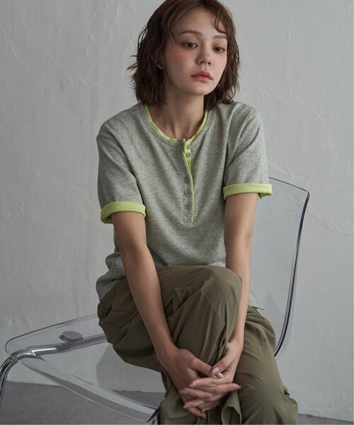 notch.(ノッチ)の「バイカラーヘンリーネックTシャツ(Tシャツ/カットソー・レディース・ブラック/グレー/ブルー・M)」の12枚目の写真