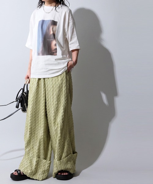 antiqua(アンティカ)の「シアー フォトプリント チュール Tシャツ(Tシャツ/カットソー・レディース・ブラック/ホワイト・ONESIZE)」の7枚目の写真