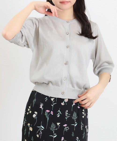 ASTORIA ODIER(アストリアオディール)の「ラメシアークルーネックカーディガン(半袖)(カーディガン/ボレロ・レディース・ホワイト/ライトグレー/ブラック・MEDIUM/LARGE)」の1枚目の写真