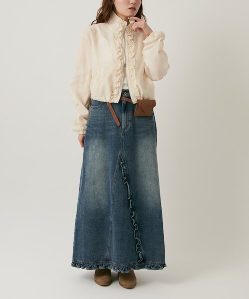 w closet（ダブルクローゼット）の「【低身長/高身長サイズあり◎】フリルデニムロングスカート（スカート・レディース・ブラック/ブルー・SMALL/MEDIUM）」の8枚目の写真