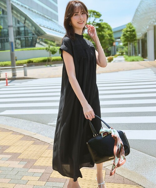 23区 L（ニジュウサンクオオキイサイズ）の「ウォッシュドシアーボイル ピンタック ワンピース（ワンピース・レディース・こしょう色系/ダルブルー系/ダークブラウン系/ブラック系/ローズ系・44/46/48）」の10枚目の写真