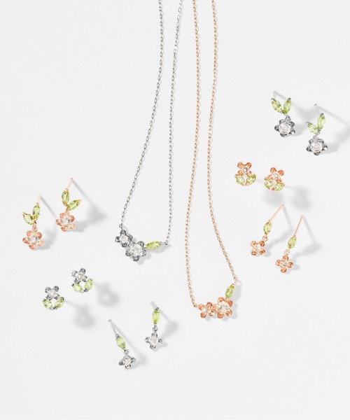 Jewel closet by L&Co.(ジュエルクローゼットバイエルアンドコー)の「K10 フラワー モチーフ ピアス(ピアス(両耳用)・レディース・ホワイトゴールド/ピンクゴールド・FREE)」の13枚目の写真