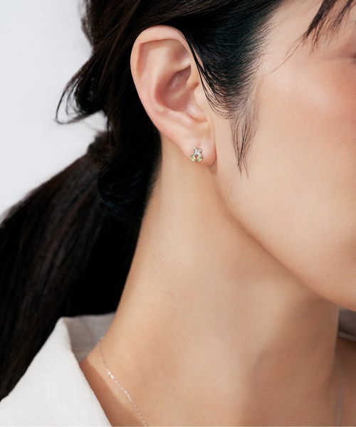 Jewel closet by L&Co.(ジュエルクローゼットバイエルアンドコー)の「K10 フラワー モチーフ ピアス(ピアス(両耳用)・レディース・ホワイトゴールド/ピンクゴールド・FREE)」の11枚目の写真