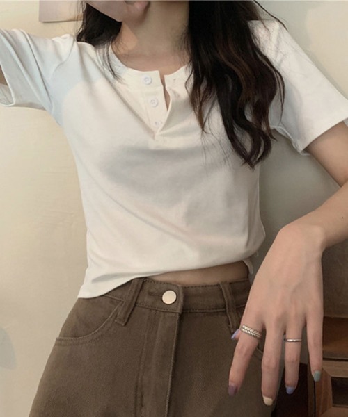 Flugge（フラッジー）の「前ボタンハーフスリーブトップス（Tシャツ/カットソー・レディース・グレー・MEDIUM/LARGE）」の5枚目の写真
