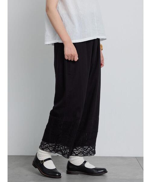 TSUHARU by Samansa Mos2（ツハルバイサマンサモスモス）の「リバーレース裾ピンタックペチパンツ（その他パンツ・レディース・ホワイト/ブラック・F）」の12枚目の写真