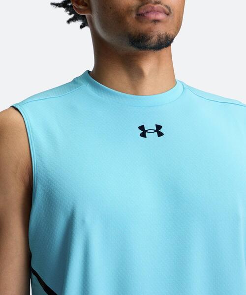 UNDER ARMOUR（アンダーアーマー）の「UAアーマードライ スリーブレス シャツ（トレーニング/メンズ）（タンクトップ・メンズ・ターコイズブルー・L/2XL/XL/S/M）」の4枚目の写真