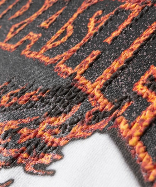 THRASHER(スラッシャー)の「【at】〔THRASHER/スラッシャー〕3Dファブリック ロゴプリントTシャツ FLAME/SKATE GOAT ショート丈有(Tシャツ/カットソー・メンズ・ホワイト系2/ブラック系1/ブラック系2/ホワイト系1・FREE/MEDIUM/LARGE)」の13枚目の写真