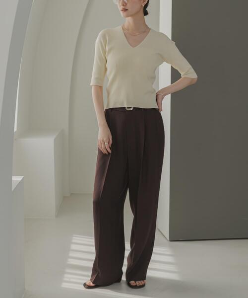 URBAN RESEARCH（アーバンリサーチ）の「Vネックハーフスリーブリブニット（ニット/セーター・レディース・ネイビー/ベージュ系その他/アイボリー・FREE）」の8枚目の写真