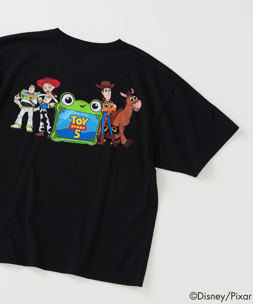 JOURNAL STANDARD relume(ジャーナルスタンダード レリューム)の「TOY STORY 5 /トイ・ストーリー 5 / 別注 FANTASY A&G INC プリント Tシャツ(Tシャツ/カットソー・メンズ・ホワイト/ブラック/ブラックミックス/ホワイト系その他/ブラック系その他・MEDIUM/LARGE)」の21枚目の写真