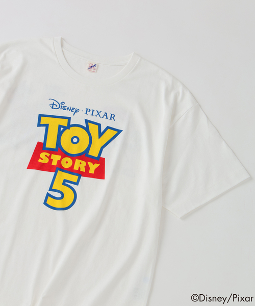 JOURNAL STANDARD relume(ジャーナルスタンダード レリューム)の「TOY STORY 5 /トイ・ストーリー 5 / 別注 FANTASY A&G INC プリント Tシャツ(Tシャツ/カットソー・メンズ・ホワイト/ブラック/ブラックミックス/ホワイト系その他/ブラック系その他・MEDIUM/LARGE)」の11枚目の写真