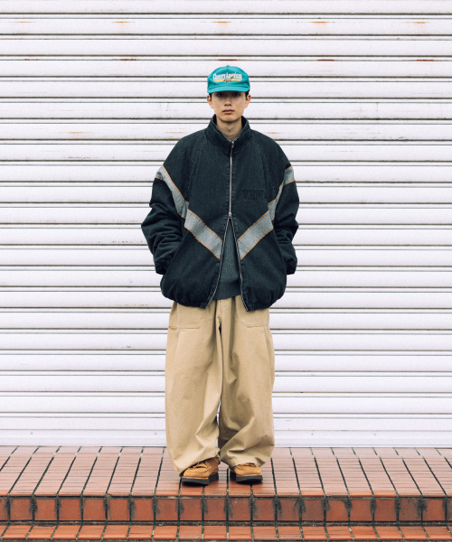 ANGLAN(アングラン)の「Herringbone Fatigue Balloon Pants - Beige(その他パンツ・メンズ・その他・1/2)」の6枚目の写真
