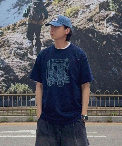 ANALOG MOOD(アナログムード)の「クラシックブックストア 半袖Tシャツ (カーキ)(Tシャツ/カットソー・レディース・その他・SMALL/MEDIUM/LARGE/X-LARGE/2XL)」の14枚目の写真