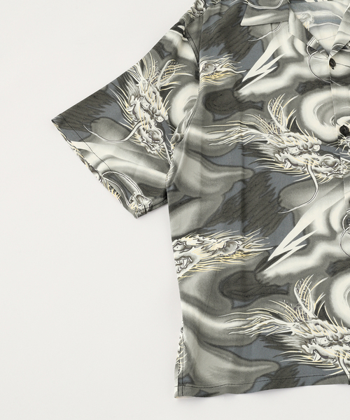 GOLD(ゴールド)の「GOLD / ゴールド ALOHA SHIRT "DORAGON"(シャツ/ブラウス・メンズ・ブラック・LARGE/MEDIUM)」の3枚目の写真