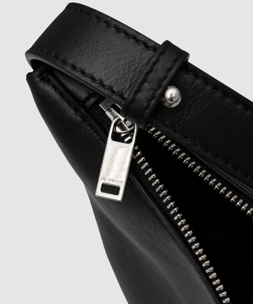 JIL SANDER(ジルサンダー)の「TRIANGLE CROSSBODY(ショルダーバッグ・メンズ・ブラウン/ブラック・UNI)」の8枚目の写真