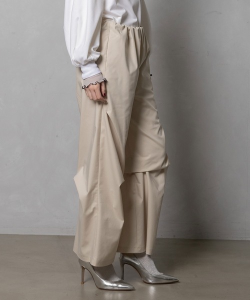 MARECHAL TERRE(マルシャルテル)の「【接触冷感 / UVカット】タックデザインワイドパンツ(その他パンツ・レディース・ブラック/ブラウン/グレー/ライトベージュ・MEDIUM)」の12枚目の写真