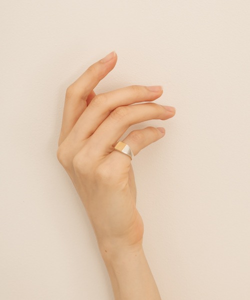TEN.(テン)の「SILVER925 18KGP ブロックリング MIX(リング・レディース・シルバー×ゴールド・#15/#13/#11/#9)」の2枚目の写真