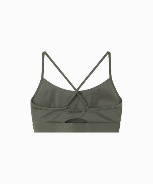 MENASOO(ミナス)の「Cross Strap Bra Top_Khaki(チューブトップ・レディース・カーキ・MEDIUM/LARGE/SMALL)」の13枚目の写真