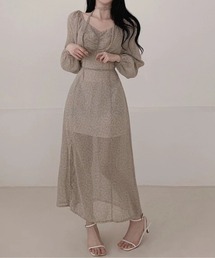 小花柄シャーリングシフォンワンピース
