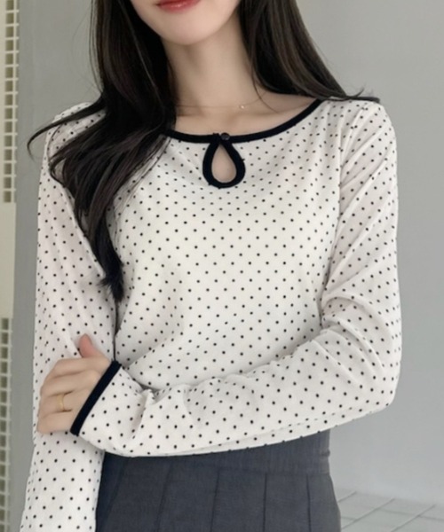 Ada.（エイダ）の「前後2WAY ドット柄 ベロア カットソー（Tシャツ/カットソー・レディース・ブラウン/アイボリー/グレー/ブルー・M/S）」の7枚目の写真