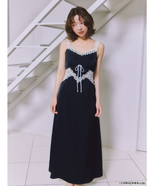 SNIDEL（スナイデル）の「【SNIDEL×近沢レース店】コラボレースキャミワンピース（ワンピース・レディース・ネイビー/ブラック/ピンク・0/1）」の5枚目の写真