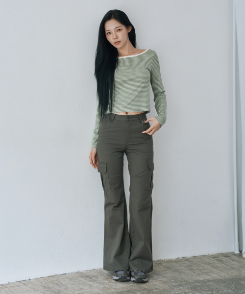WAARFORWOMAN(ワール・フォー・ウーマン)の「W1154 Dリング カーゴ bootカットパンツ_チャコール(その他パンツ・レディース・その他・SMALL/MEDIUM/LARGE)」の5枚目の写真