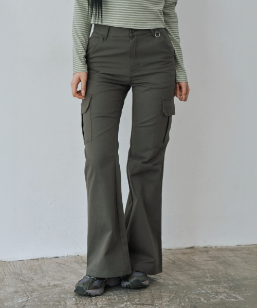 WAARFORWOMAN(ワール・フォー・ウーマン)の「W1154 Dリング カーゴ bootカットパンツ_チャコール(その他パンツ・レディース・その他・SMALL/MEDIUM/LARGE)」の7枚目の写真