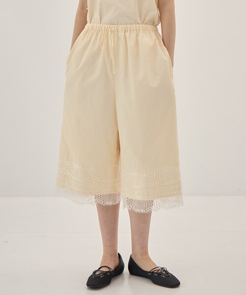 muller of yoshiokubo（ミュラーオブヨシオクボ）の「[muller of yoshiokubo/ミュラー オブ ヨシオクボ]INTER LACE HALF PANTS/レースハーフパンツ（その他パンツ・レディース・アイボリー・38/36）」の18枚目の写真